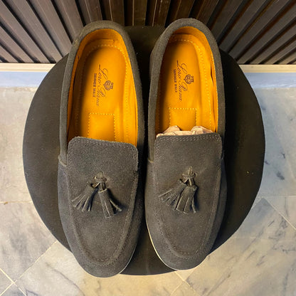 Sand Suede Loafer > Tussel \